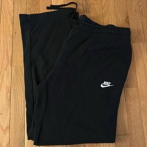 Nike Sweatpants